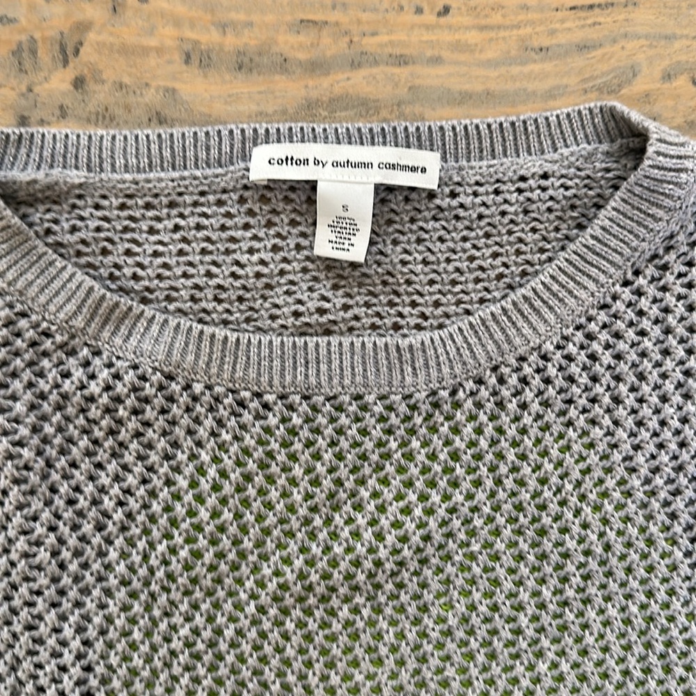 Cotton by Autumn Cashmere - Crochet Skull sweater. 100% Cotton. Size S - so cute - Picture 4 of 9